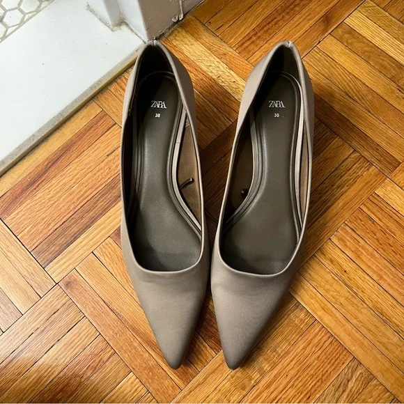 Zara Curved Kitten Heels - Picture 2 of 7